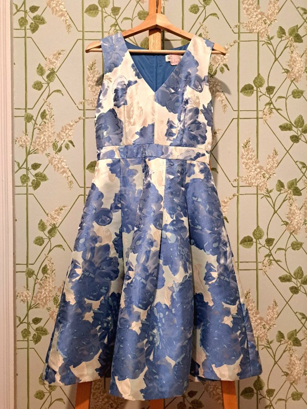 Beautiful Eliza J Brocade Tea-Length Dress